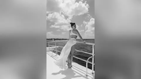 AlejandraRoa — B&amp;W