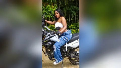 FarahLucy — Fuck u🤣😂