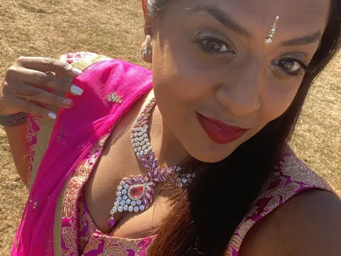 ShivaniJohal cam model
