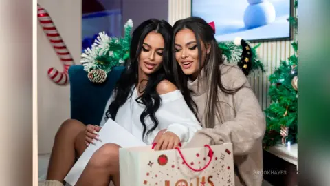 BrookHayes — Brookie Cookie 🎄🍪