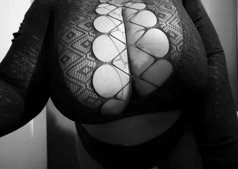 88celeste88 — Streamate Photos