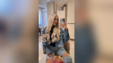 ElsaPressley — 😍😍