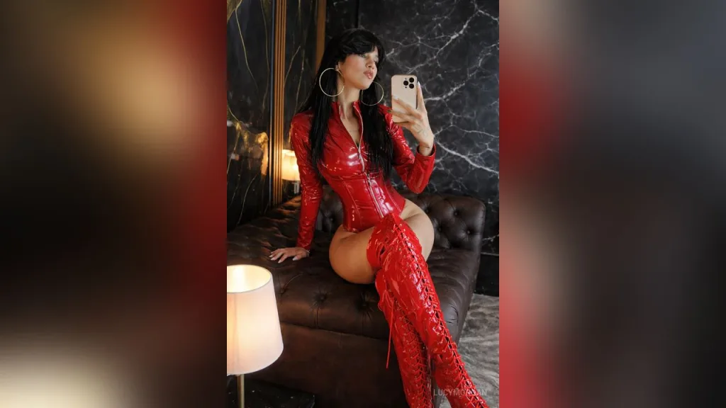 LucyMorgan — LucyMorgan💕