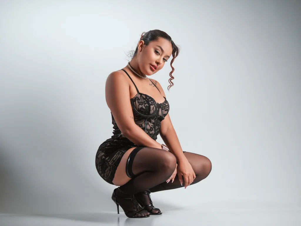 SaraDonanavann — Streamate Photos