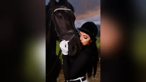 Andrea — 🏇🏇🏇