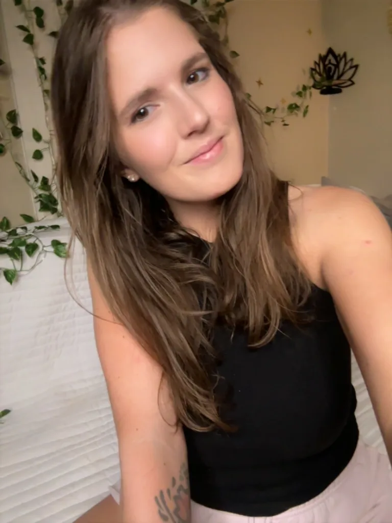 mindyymoundsxx — Streamate Photos