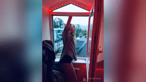 BritneySwiss — 🫶🏻