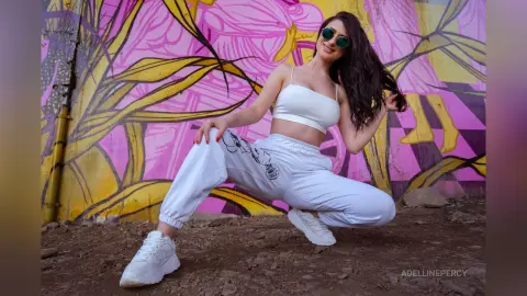 Adeline — Graffiti and street dance !