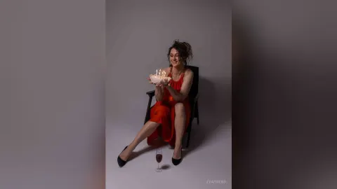 EvaFriend — To love your age