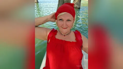 TaissyaSea — at the lake