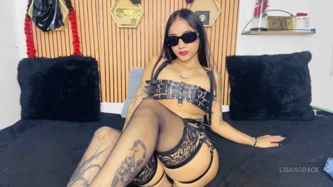 LisaNoback — Sexy legs 