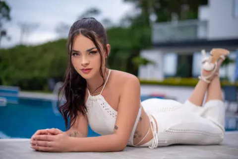 HannaRhodess — Streamate Photos