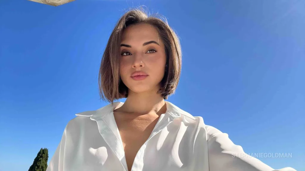 StephanieGoldman — live cam