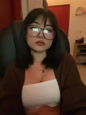 belladh — Streamate Photos