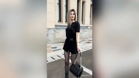 ElinaCarter — No Strings Attached