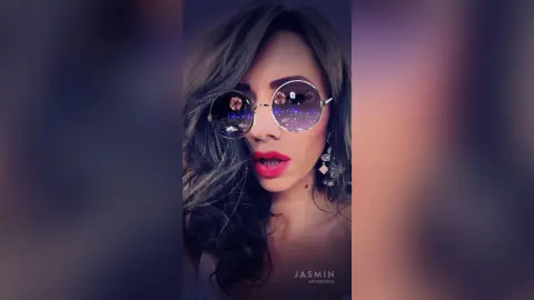 Arianna — selfie time 2!