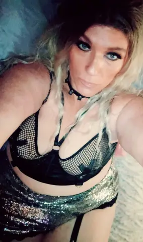 StarieeBlaze — Streamate Photos