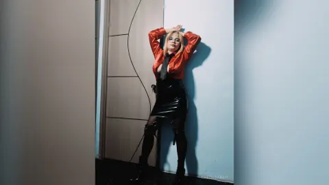 GrecoSarah — hot sarah