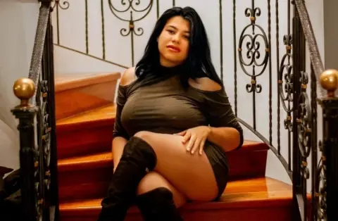 ALMAWHITEE — Streamate Photos