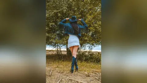 IngridSaint — Into the Wild