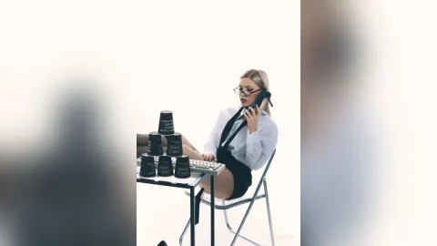 StacyBrow — your secretary😈