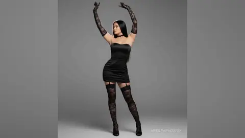 AreoraPhoenix — Lace Lust💕