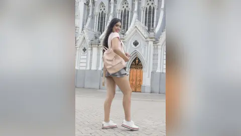 AbrilVelez — Feeling playful in the skirt