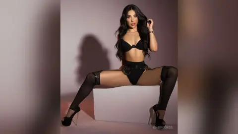 IsaBrookss — Sexy black lingerie🖤