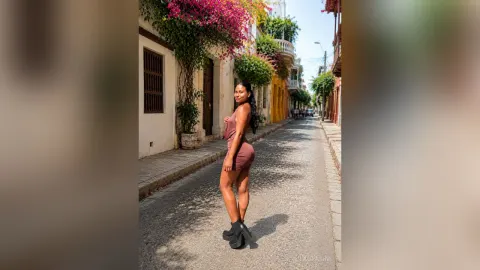 LauraSins — Cute pics