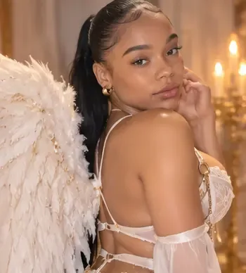 taniaa19 — Streamate Photos