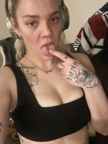 BunniHart — Streamate Photos