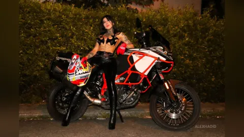 AlexHadid — You Drive me Crazy!