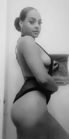 cummilf92 — Streamate Photos