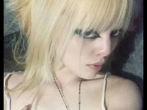 SusaneSanchez cam model