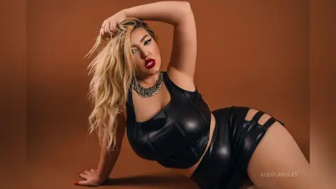 CleoLangley — Sexy in leather