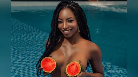 AmandaGale — 🌤👙💦🍫