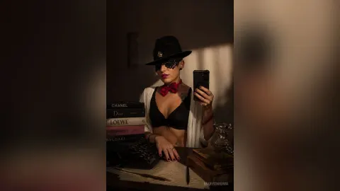 MaryEnigma — Selfie land🫠