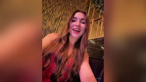 LisaBuda — Liselfie 🤳