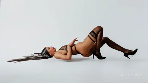 LauranJackson — FreeContent