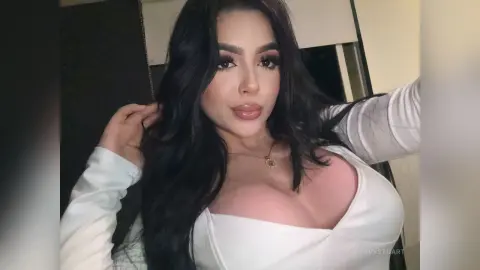 IvyStuart — Moments with me ✨