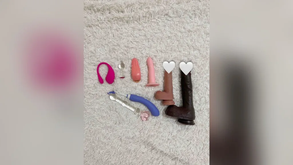 DaliaCollier — toys when you’re grown up🥹