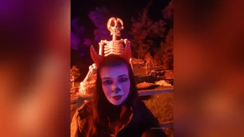 LunaMagistra — Pre-Halloween At Austria