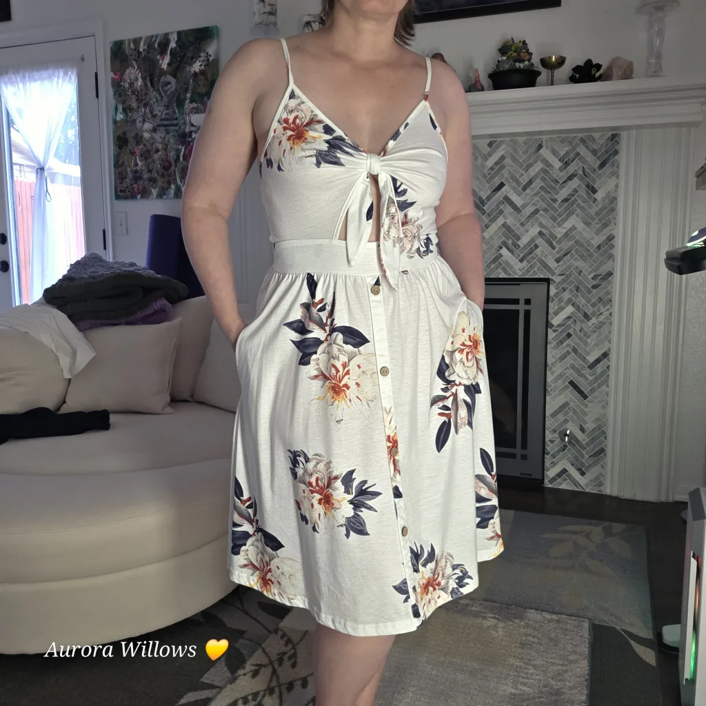 AuroraWillowsYogaMilf — Streamate Photos