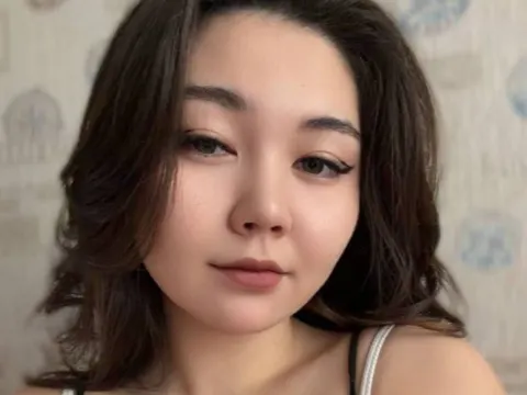 KrissyHarbick cam model