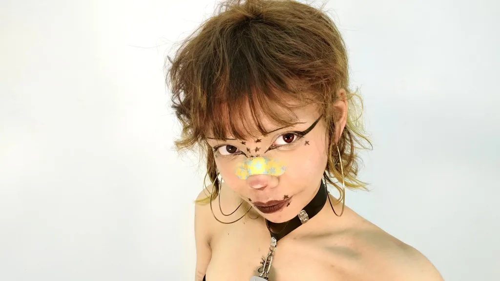 Cheshiire — Streamate Photos