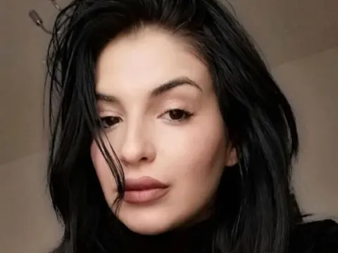 AzraNorah — LiveJasmin cam model