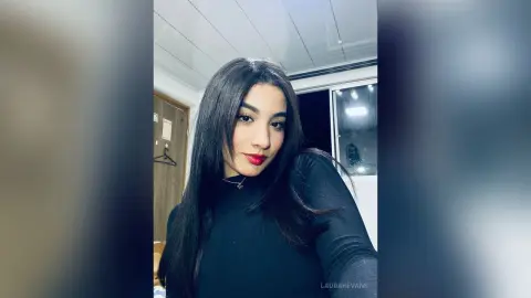 LaurahEvans — sexy face