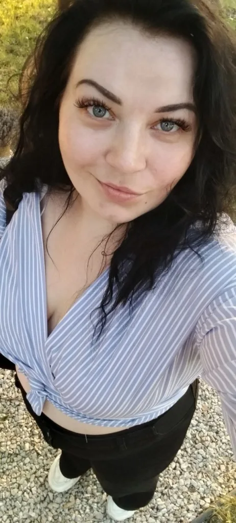 Skyline_Moon — Streamate Photos