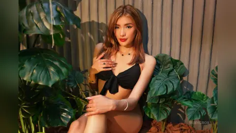 RubyCrox — jacuzzi time? 💦