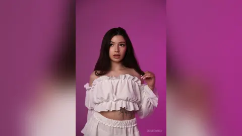 EmmieWren — 𝓦𝓱𝓲𝓽𝓮 𝓲𝓼 𝓶𝔂 𝓵𝓸𝓿𝓮
